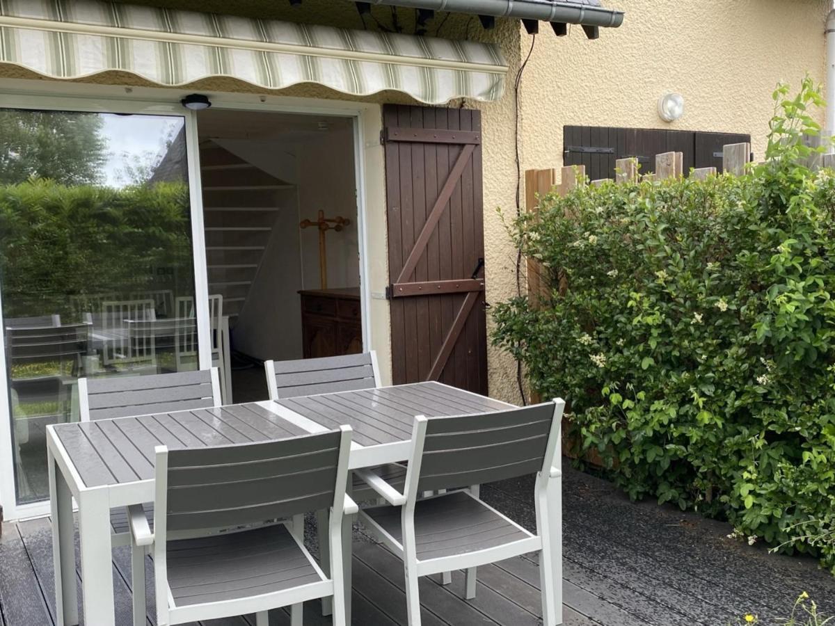 Charmant Cottage 2P Avec Jardin Et Wifi, A 2 Pas De La Plage De Cabourg - Fr-1-487-285 Exterior foto